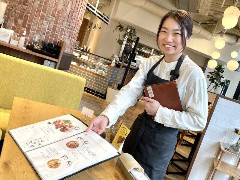 Mother Moon Cafe* umie店の仕事画像1