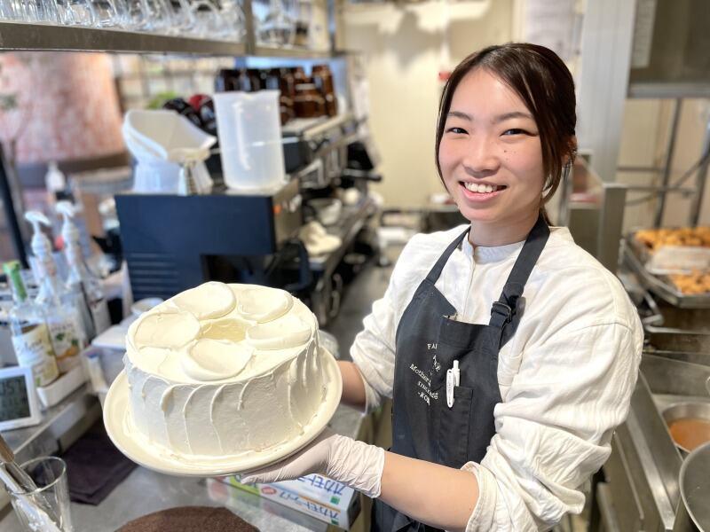 Mother Moon Cafe* 三宮本店の仕事画像3