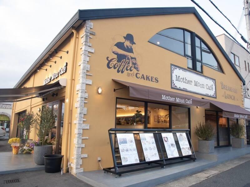 Mother Moon Cafe* 加古川店の仕事画像3