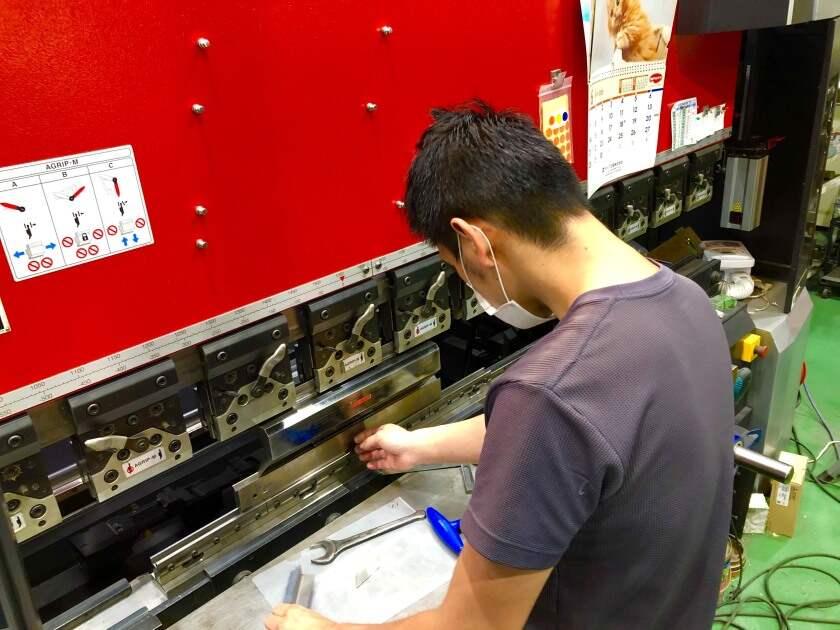 有限会社山口製作所の制服4