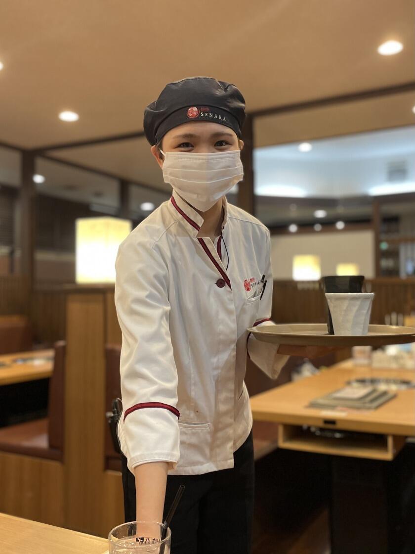 チャットで簡単面接確定★焼肉セナラ 鷲宮店★の制服2