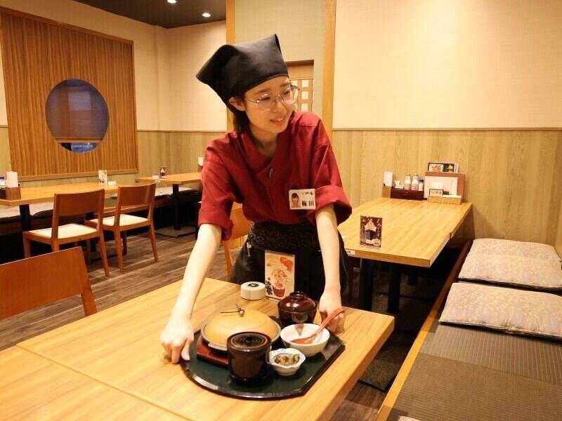 天然温泉 源泉かけ流し きぬの湯の制服1