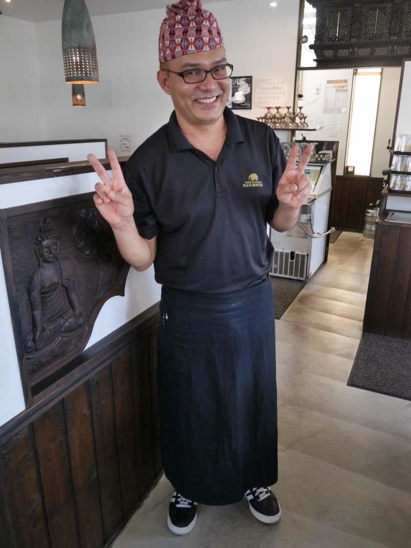 ナンハウス イオンモール加西北条店の制服2