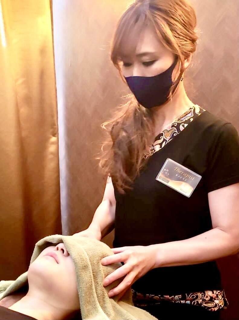 トレッドキューの制服1