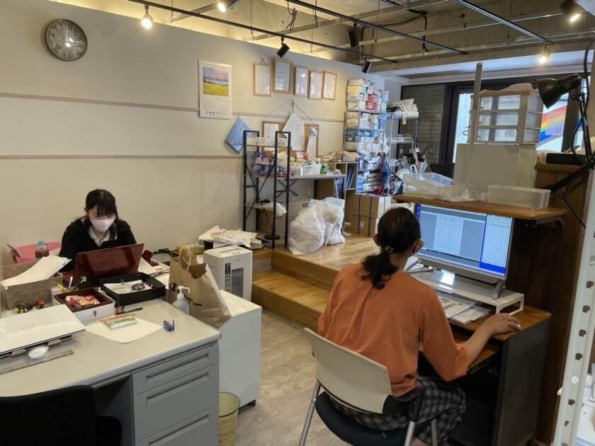 ヘルパーステーションあさぞらの制服4