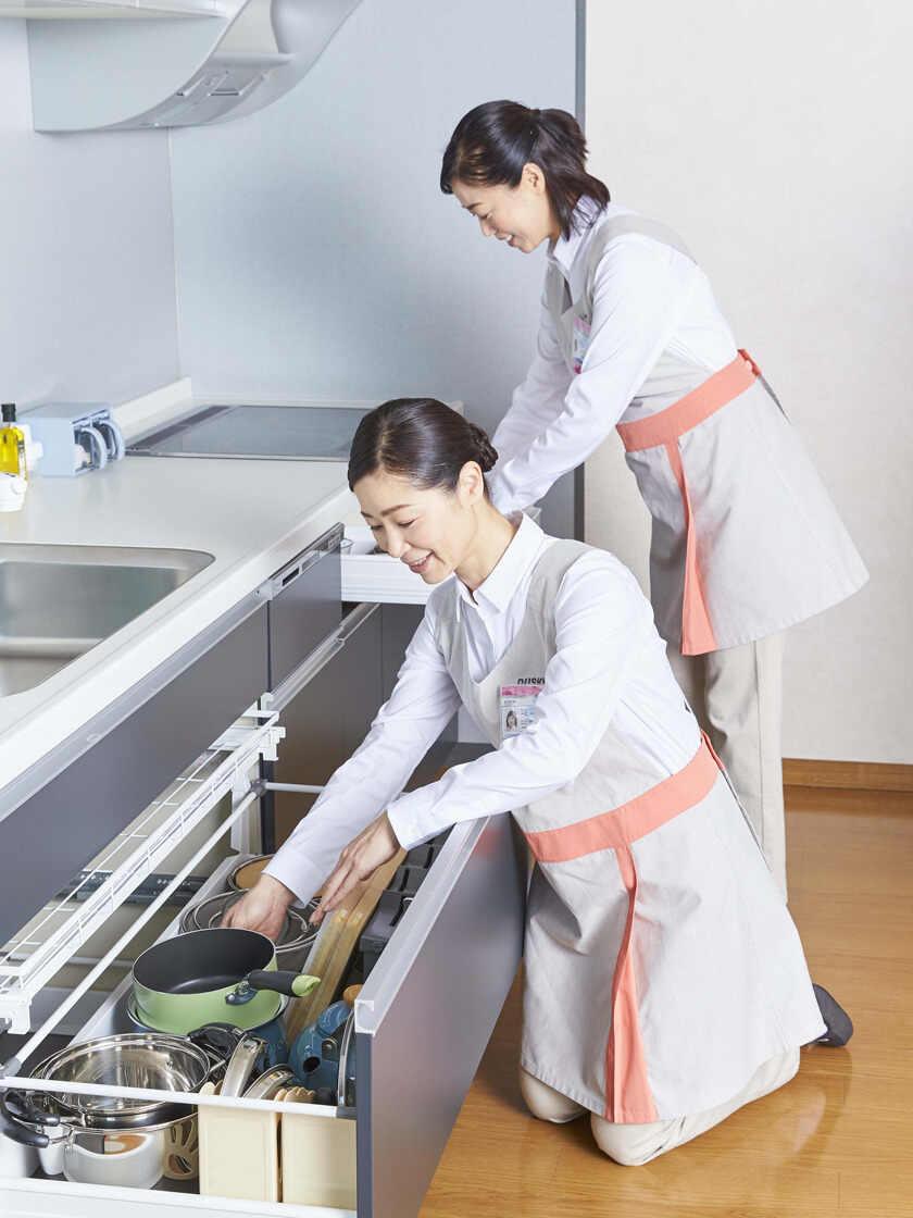 ダスキン児玉支店の制服3