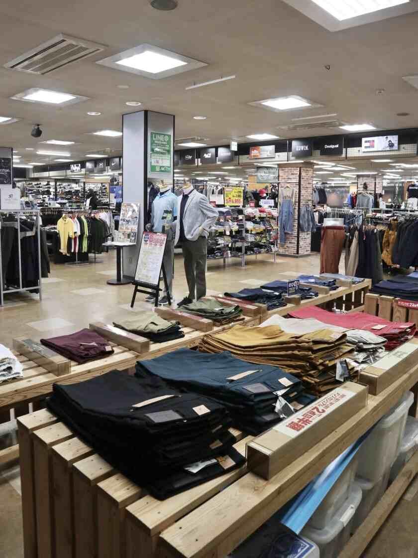 大きいサイズの店 ビッグエムワンの制服1