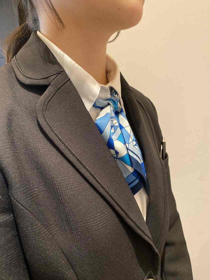 KOKO HOTEL 神戸三宮の制服2
