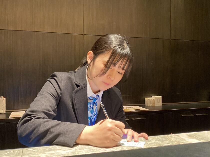 KOKO HOTEL 神戸三宮の制服5