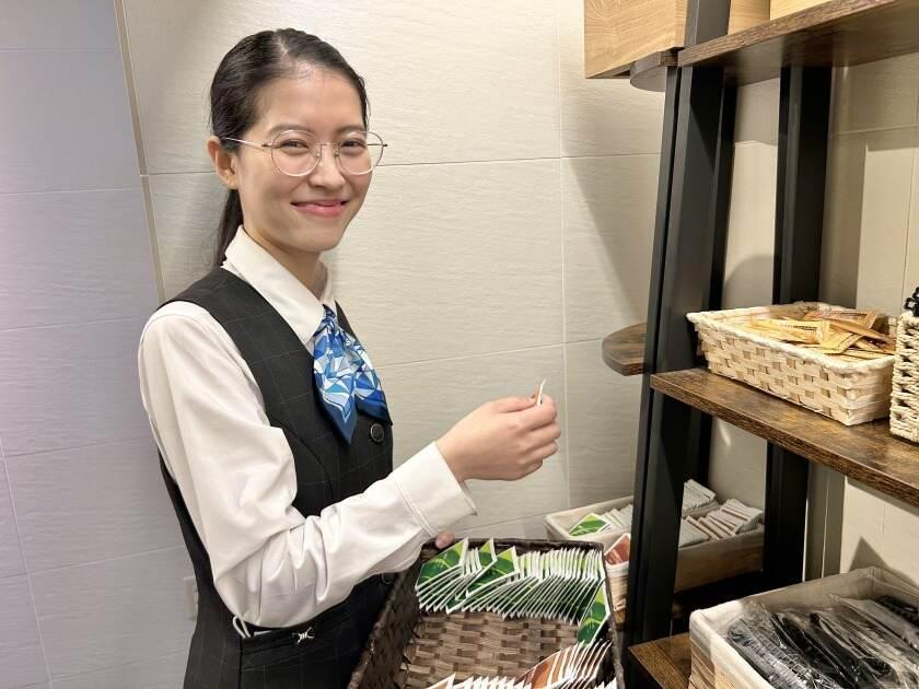 KOKO HOTEL 大阪なんばの制服4