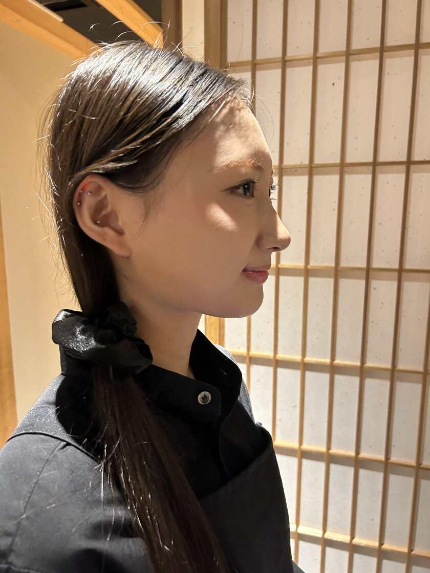 焼肉きたん 南船場の制服4