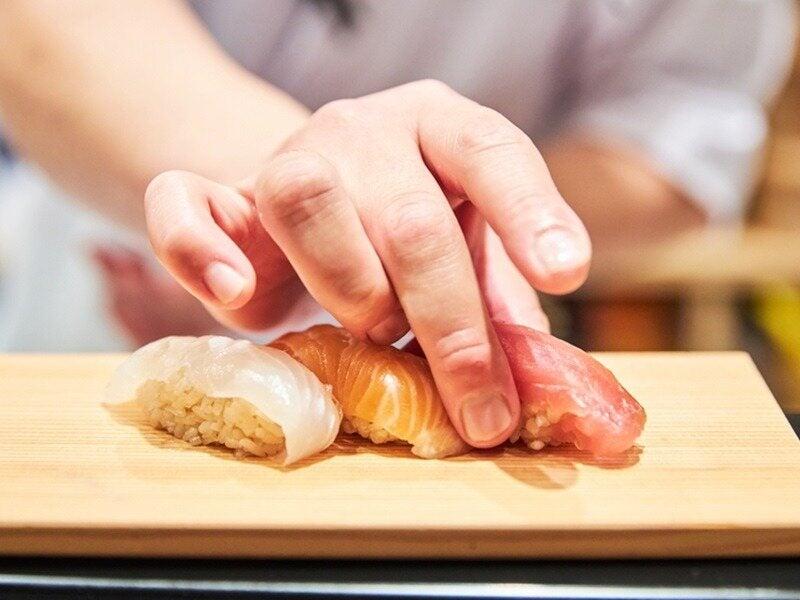 博多スシエビスの仕事画像1