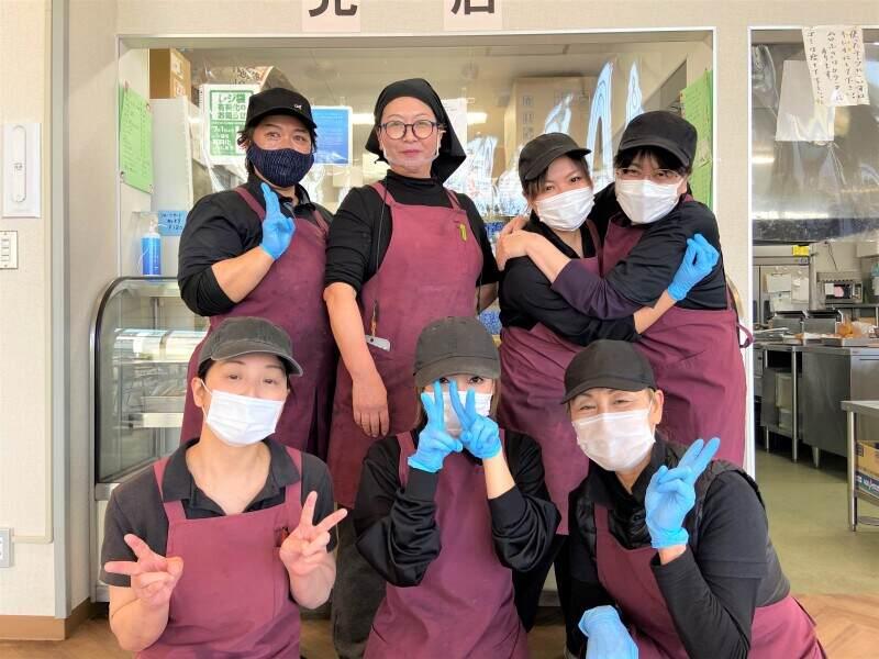 帝京大学学食の仕事画像1