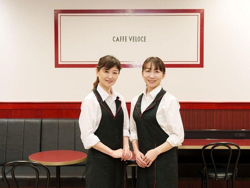 カフェ・ベローチェ 新宿サブナード店の制服1