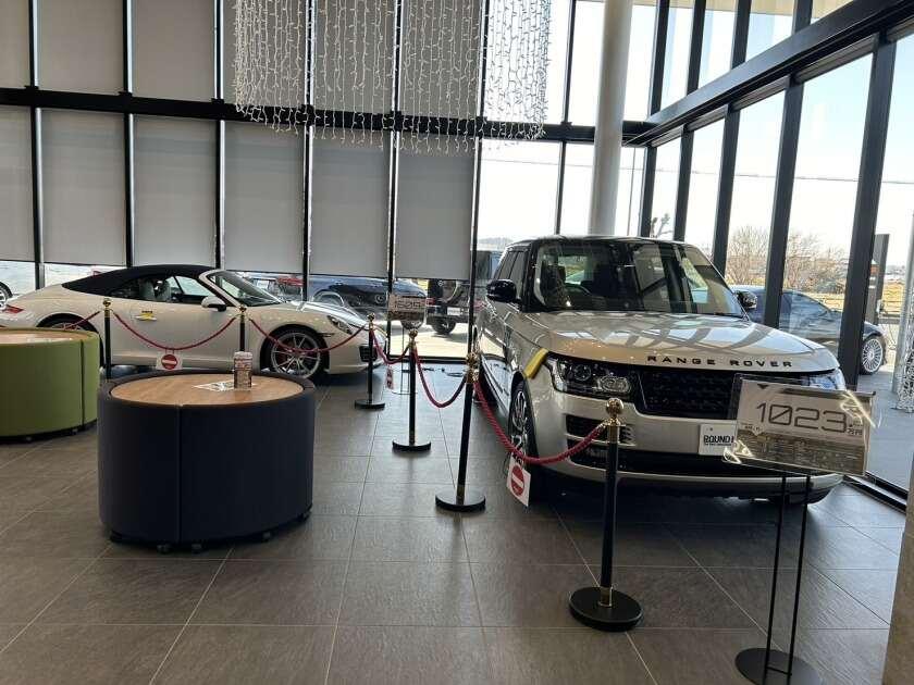 ROUNDMOTOR (株)エスエスディーの制服1