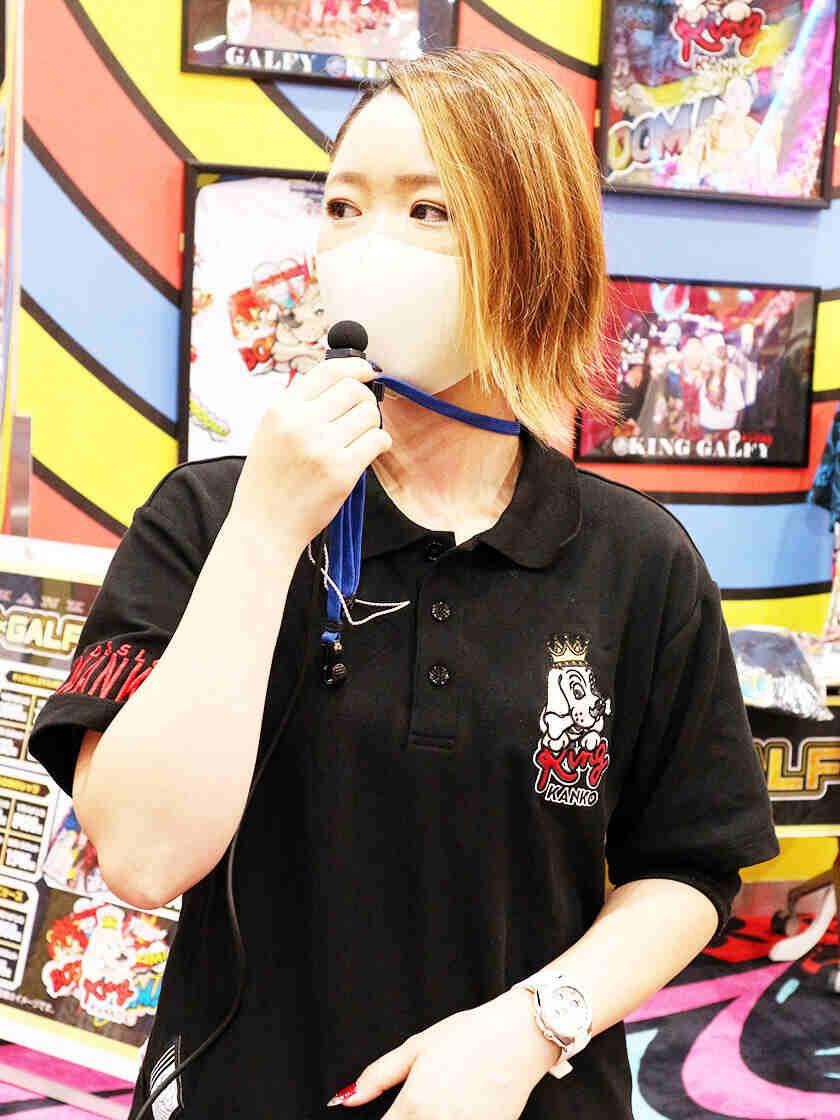 キング観光サウザンド伊勢店の制服2