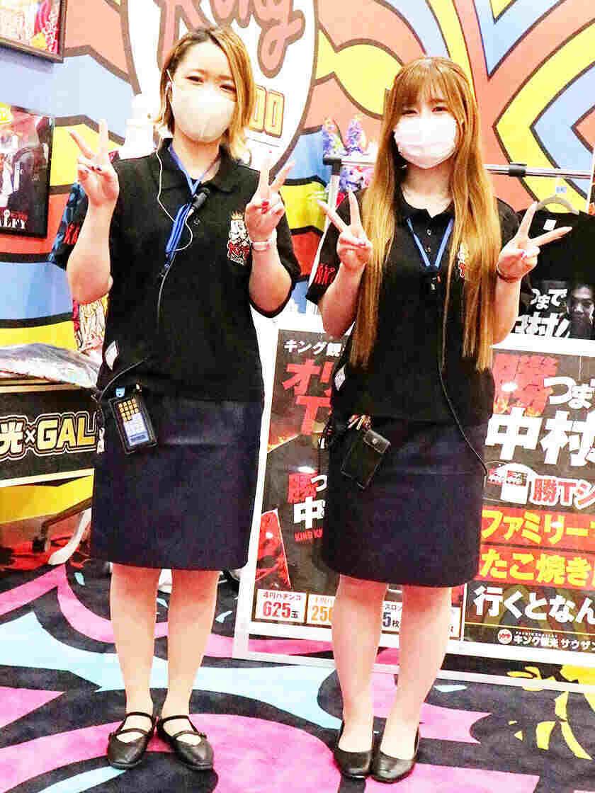 キング観光サウザンド伊勢店の制服3