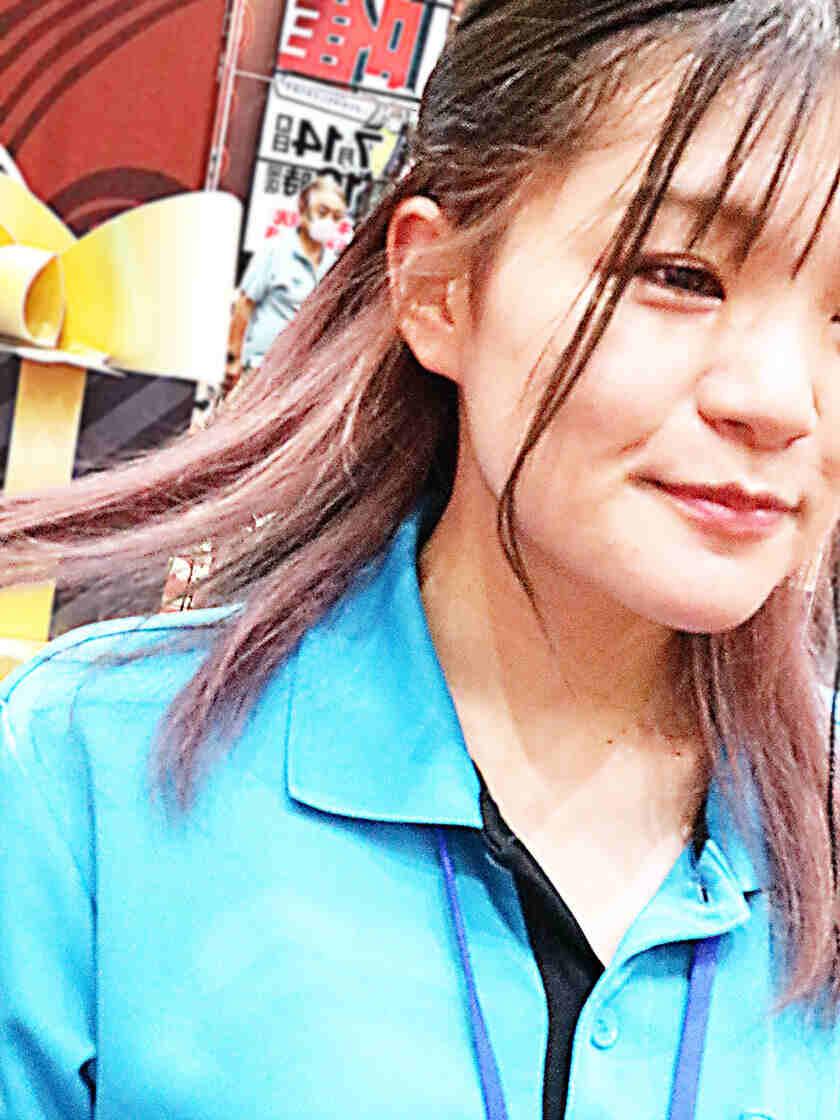 キング観光サウザンド長浜インター店の制服4