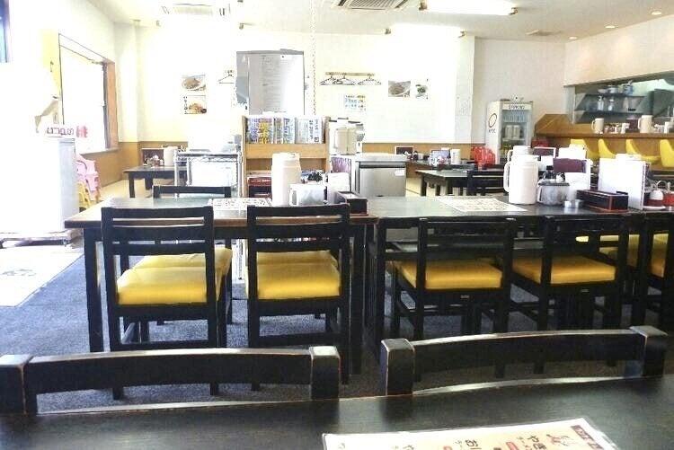 博多長浜ラーメン風び 原本店の制服3