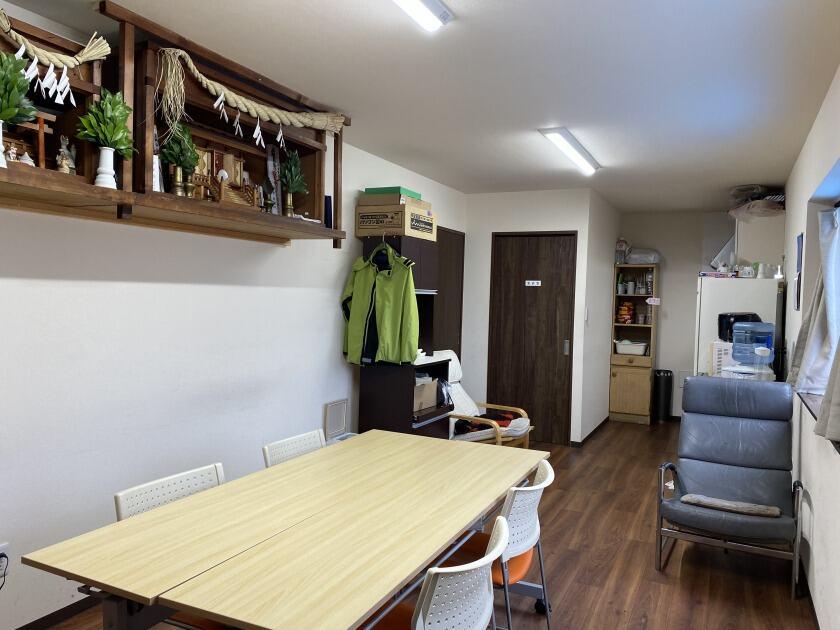 バイクショップフジクラの制服2