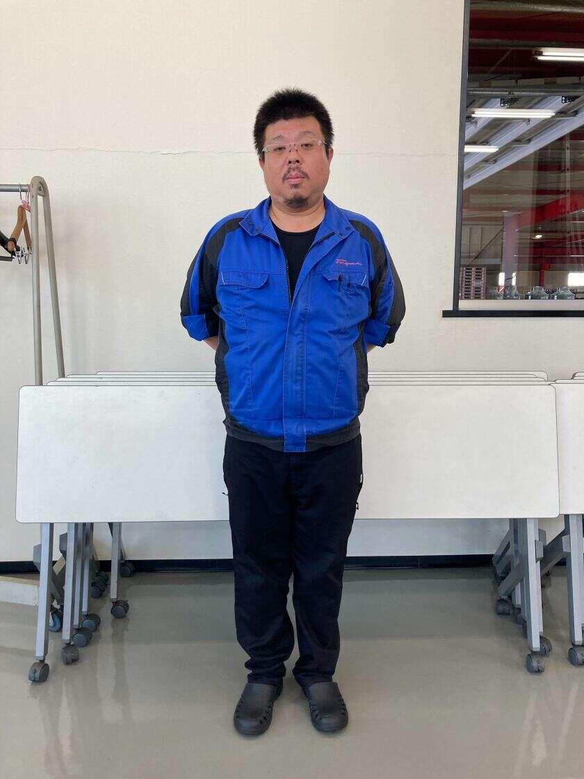 谷口興業株式会社の制服1