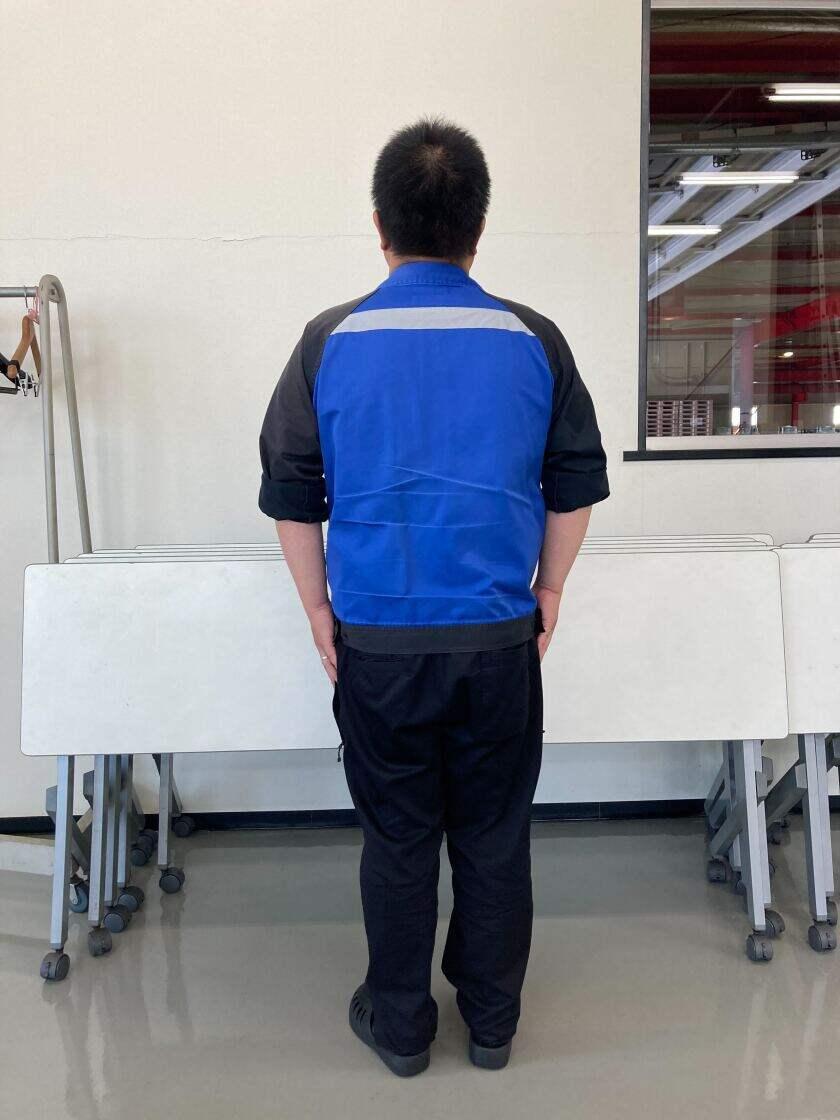 谷口興業株式会社の制服2