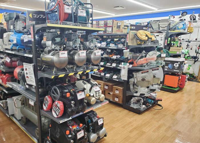 ハードオフ・工具館 札幌清田店の制服3