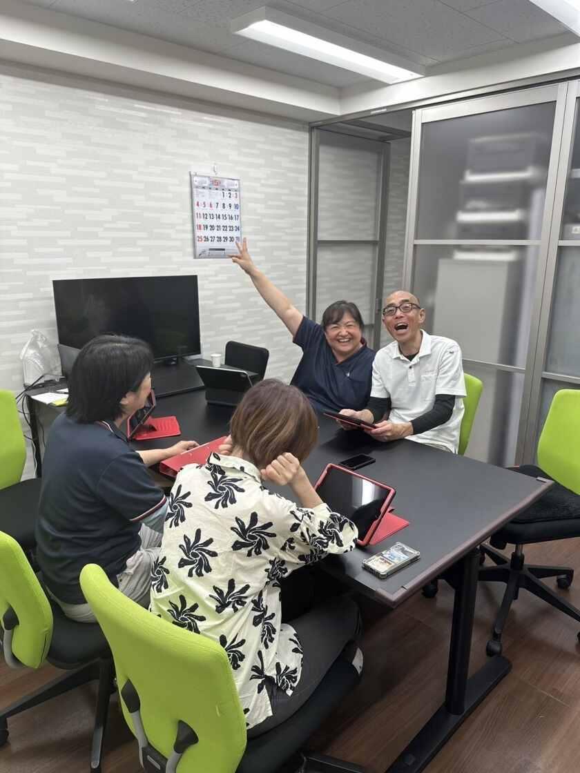 協丸株式会社 ケアマネジャーの募集の制服1