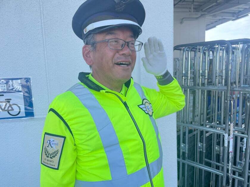 (有)ケーウィンズ(彩華ラーメン本店)の制服1