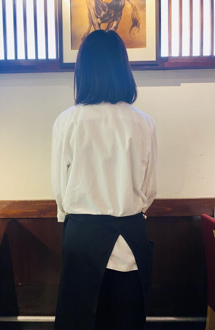 和牛焼肉 小笠原商店の制服2