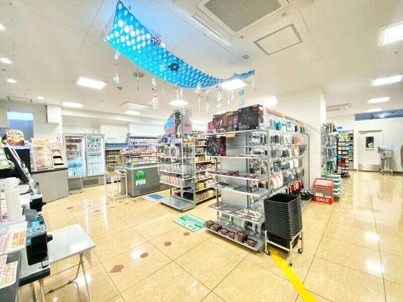 ファミリーマートIMP店の仕事画像2