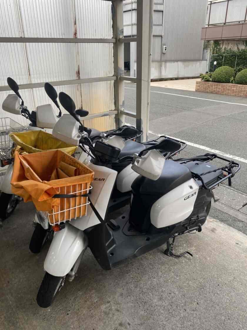 有限会社神谷新聞店の制服3