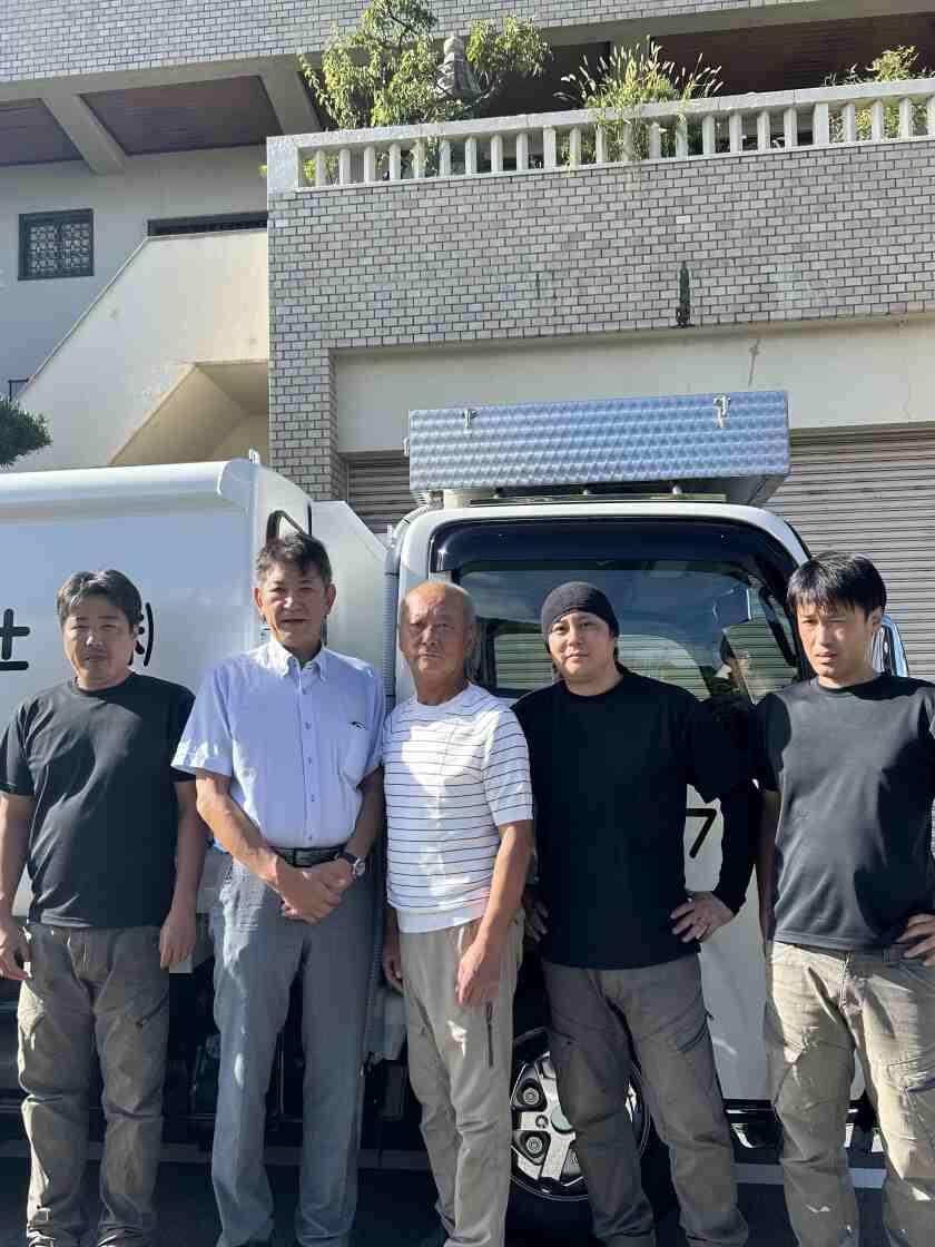株式会社辻商店の制服4