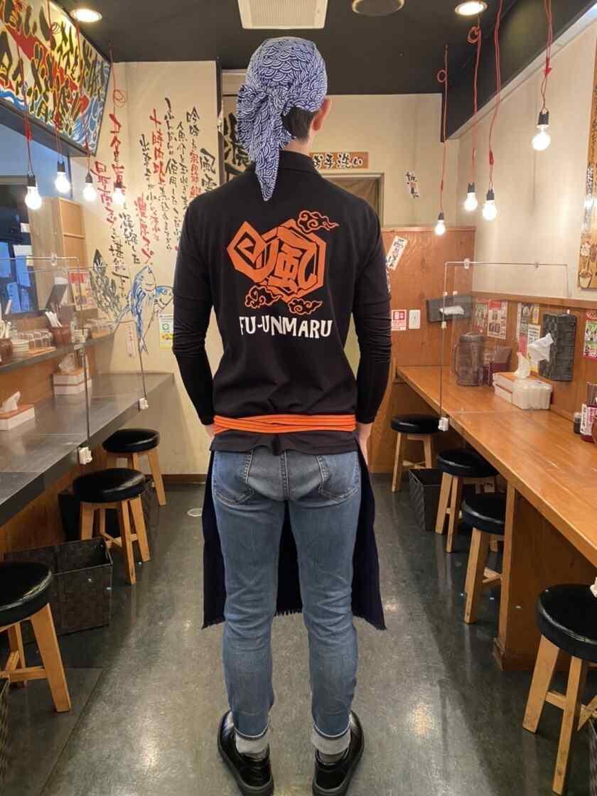 ばり馬 山口湯田店の制服2