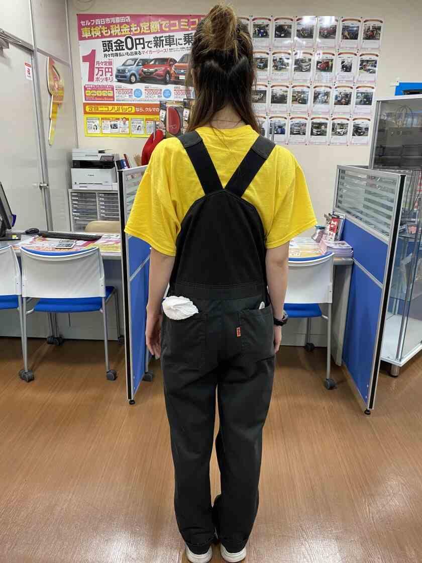 OKAKIN セルフ四日市河原田SSの制服2