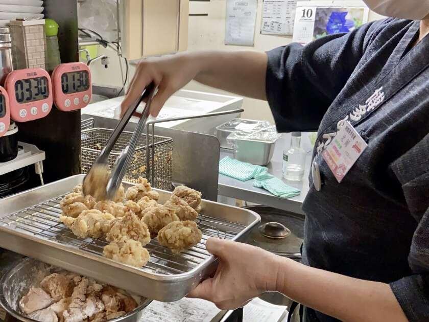 めんちゃんこ亭 大橋店の制服1