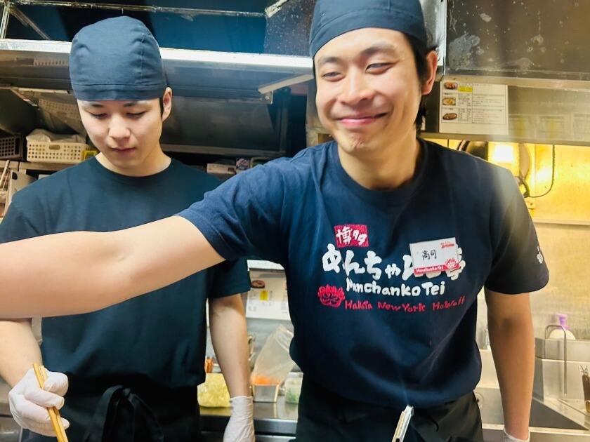 めんちゃんこ亭 天神店の制服4
