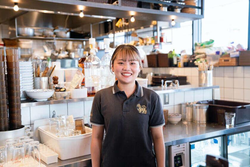 カオマンガイsoi6 応募受付先の制服1