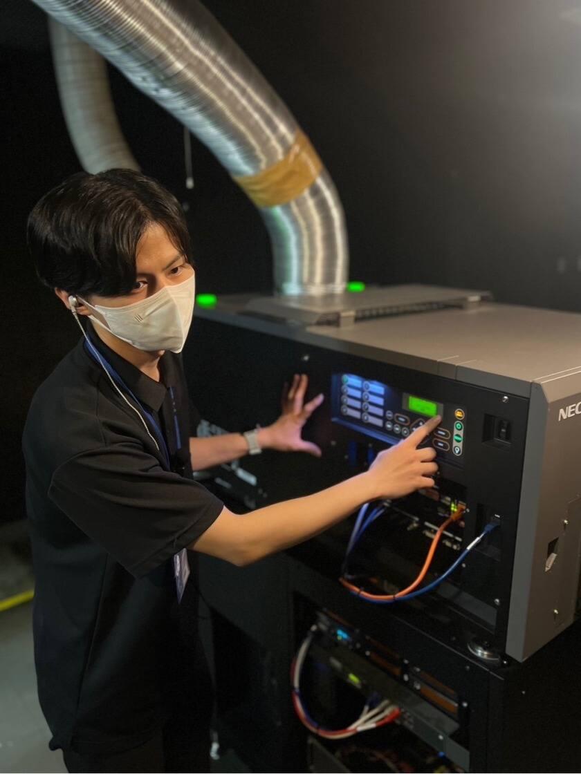 有楽興行株式会社 鹿児島ミッテ10の制服2