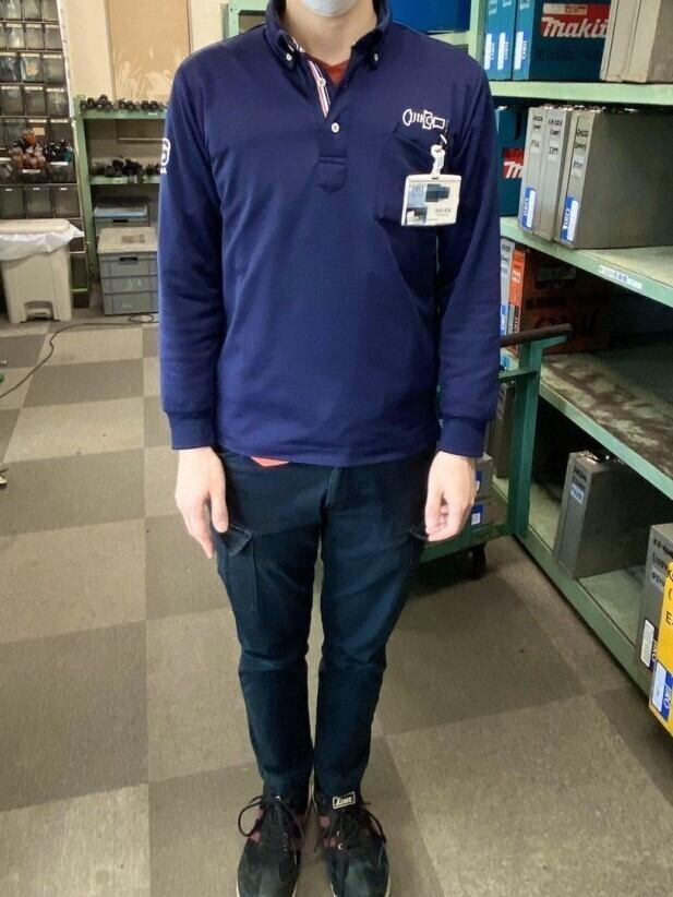 ジロー株式会社の制服1