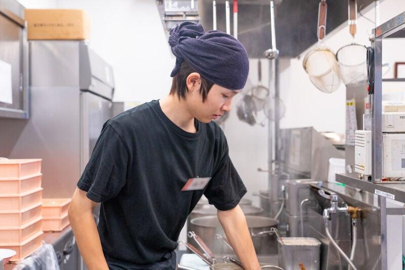 株式会社イートスタイル ラーメン魁力屋 イオンモール宮崎店の仕事画像2