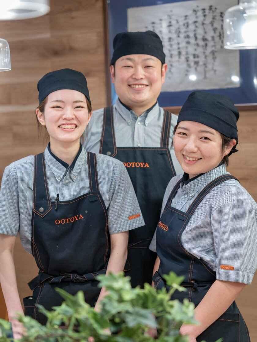 大戸屋 三鷹南口店の制服1