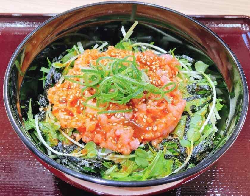 ザ・どん ゆめタウン廿日市店の制服4