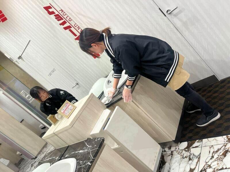 シルバーバック天草本渡店の仕事画像3