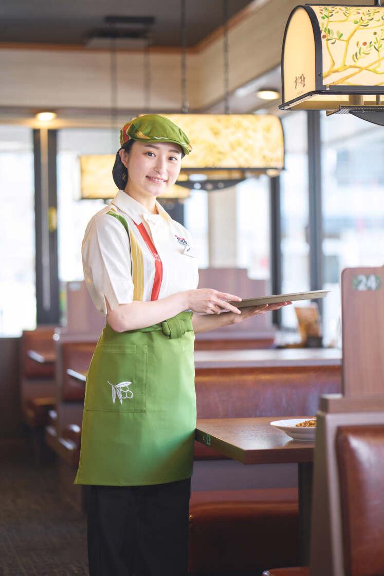 オリーブの丘 柏増尾台店の制服1
