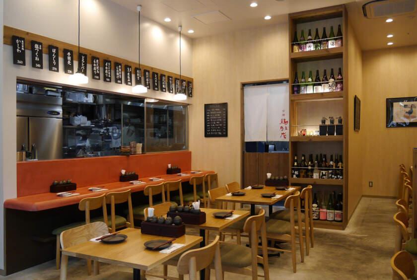 青山 鶏味座 本店(トリミクラ)の制服7