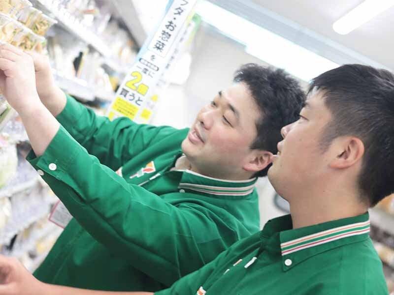 セブン-イレブン小田急マルシェ湘南台店の仕事画像3
