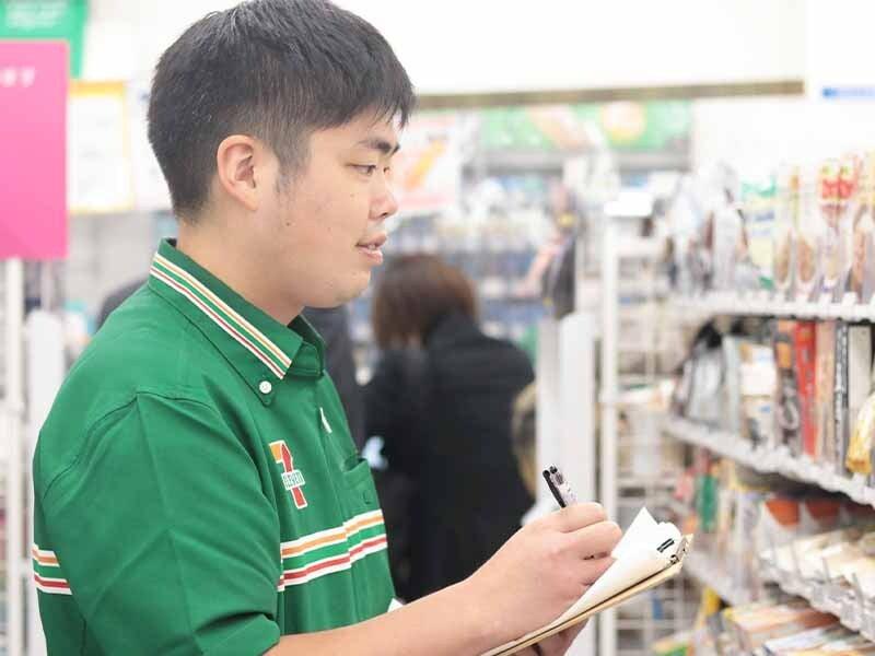 セブン-イレブン小田急マルシェ湘南台店の仕事画像2