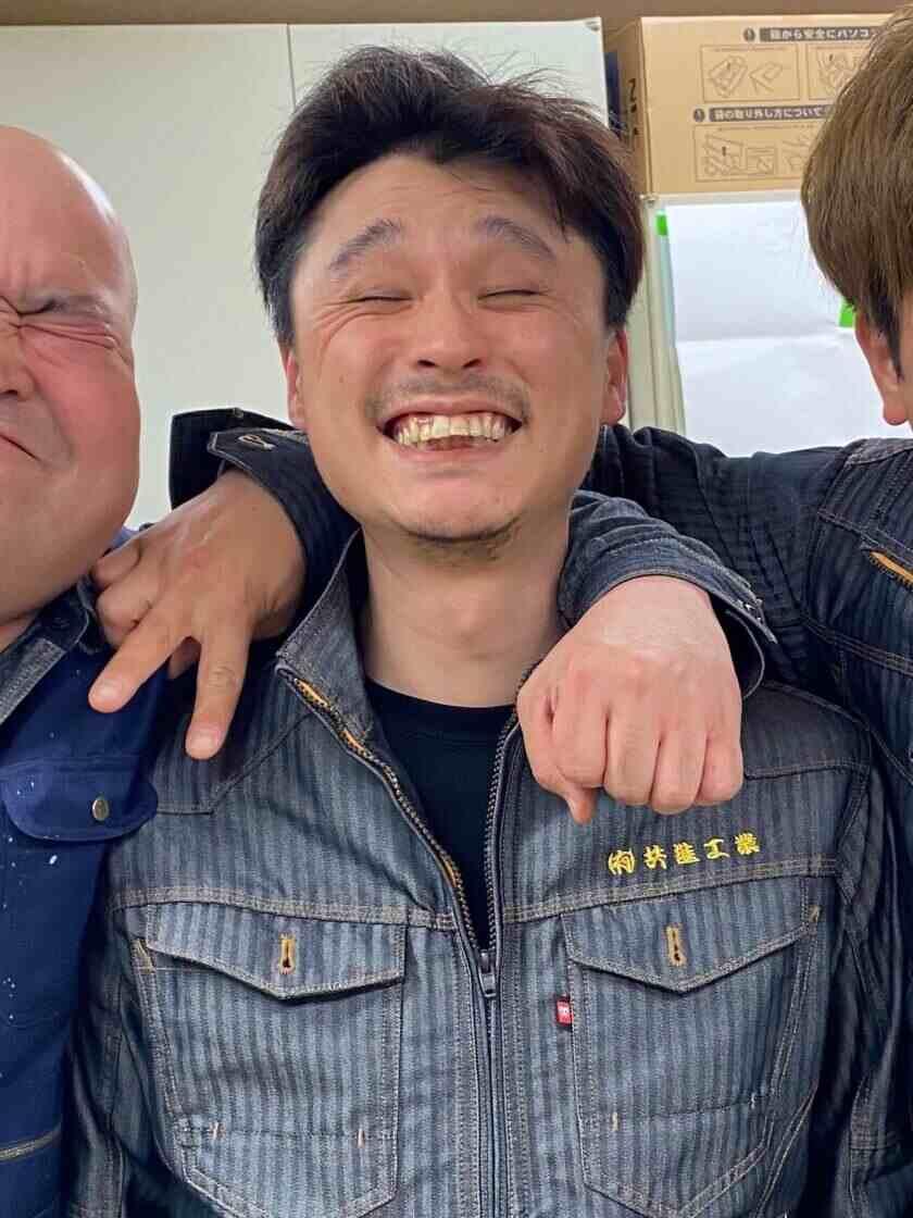 有限会社共進工業の制服1