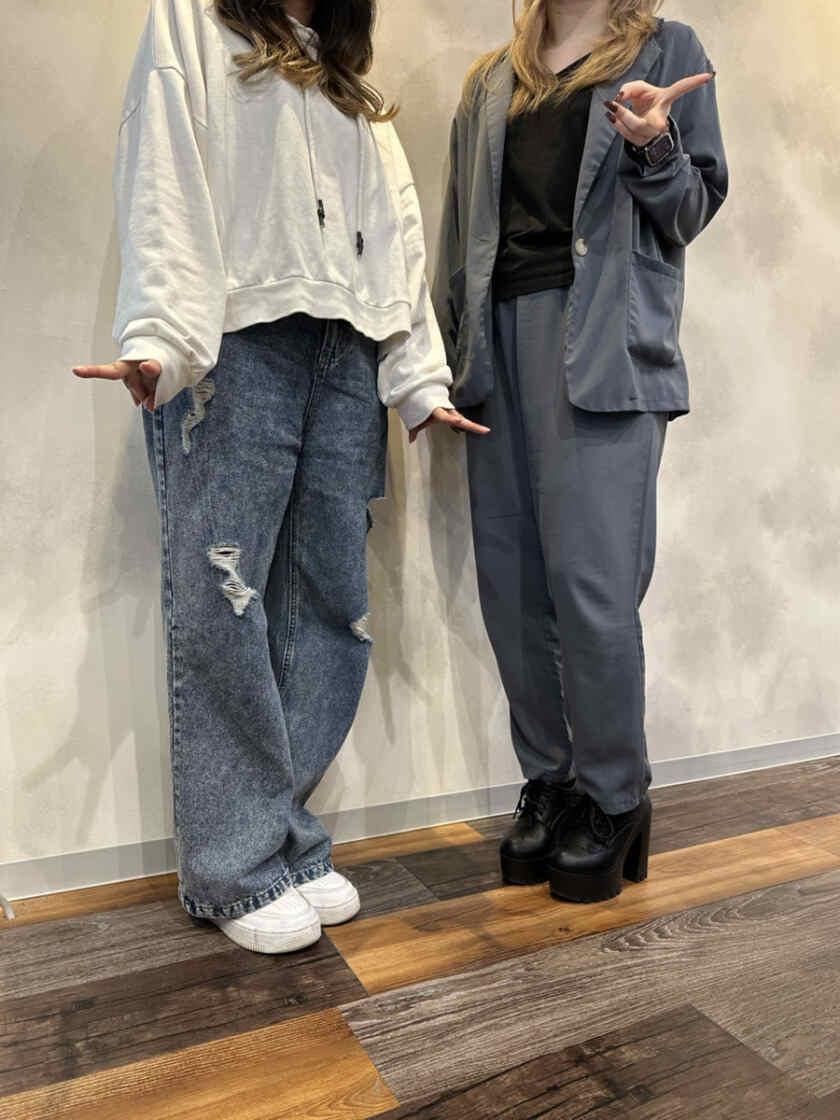 株式会社グリッターイノベーション 採用係の制服2